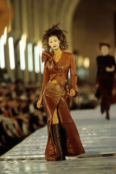 Look 20